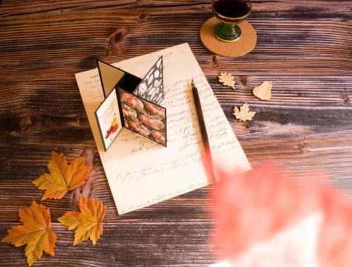 Pinwheelkarte-Herbstlaub-Draufsicht-Flat